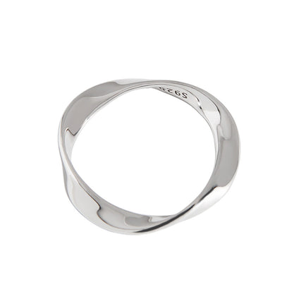 Mobius Ring aus Silber